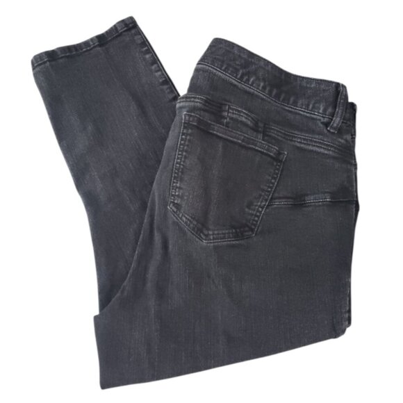 torrid Denim - TORRID Womens Black Crop Bombshell Skinny Premium Stretch 16